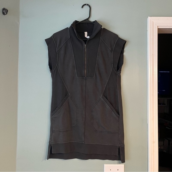 Daily Practice Dresses & Skirts - Anthropologie Daily Practice Meru zip front mini dress size XSP